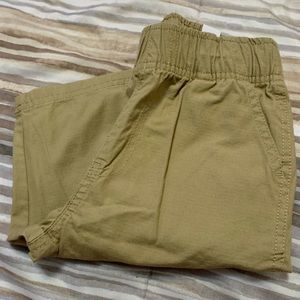 Tan shorts for boys size {6}